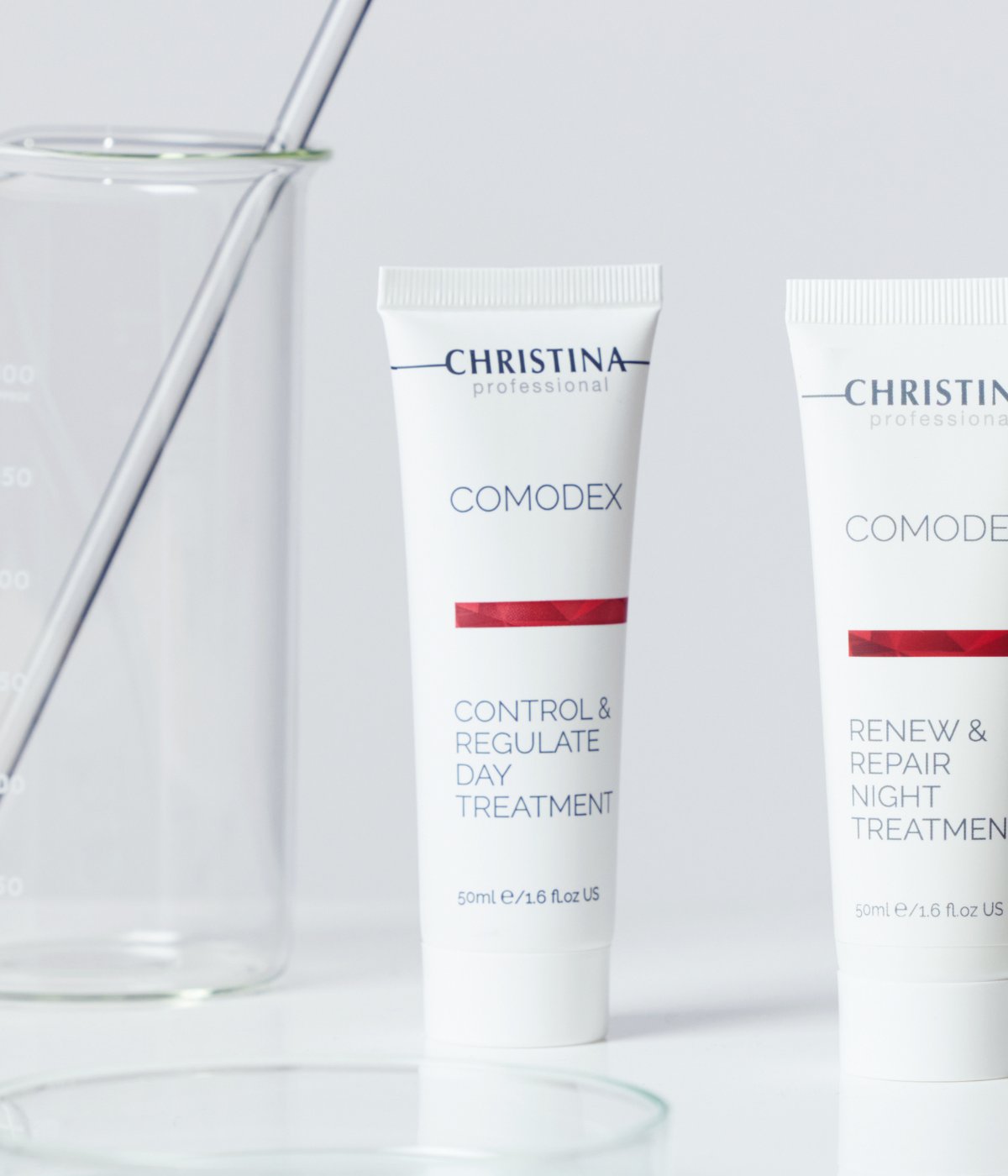 Serum na dzień Christina z kwasem hialuronowym, magnolią i zieloną herbatą. Kontroluje sebum, zwężające pory. Kontroluje i reguluje wydzielanie sebum.