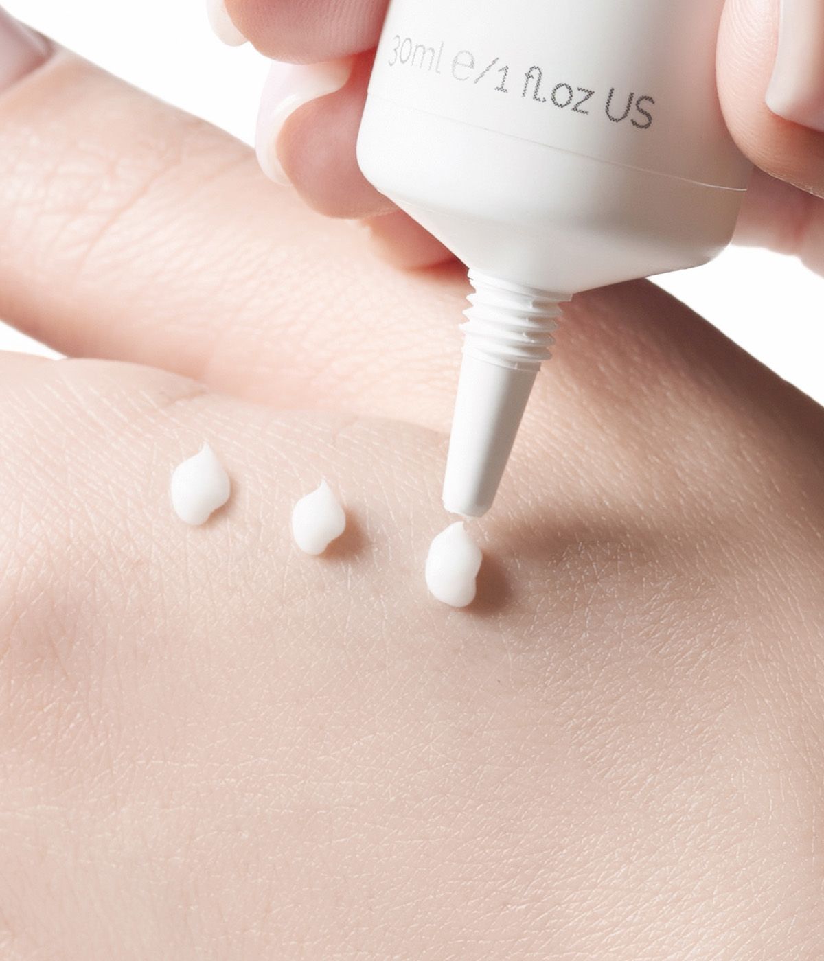 Krem pod oczy z retinolem i witaminą E