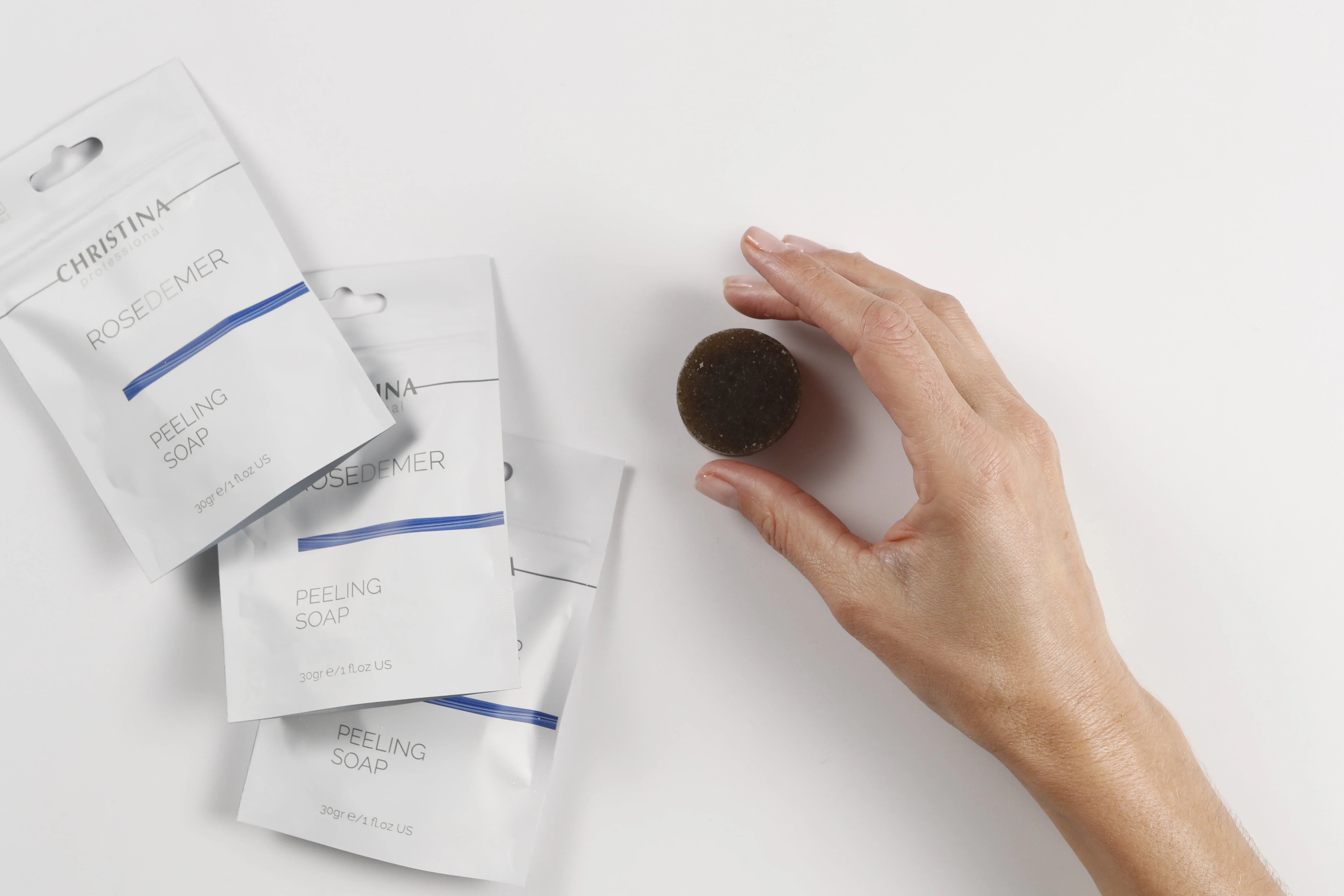 Jak mydło peelingujące odmienia Twoją skórę: Odkryj sekrety gładkości i blasku!