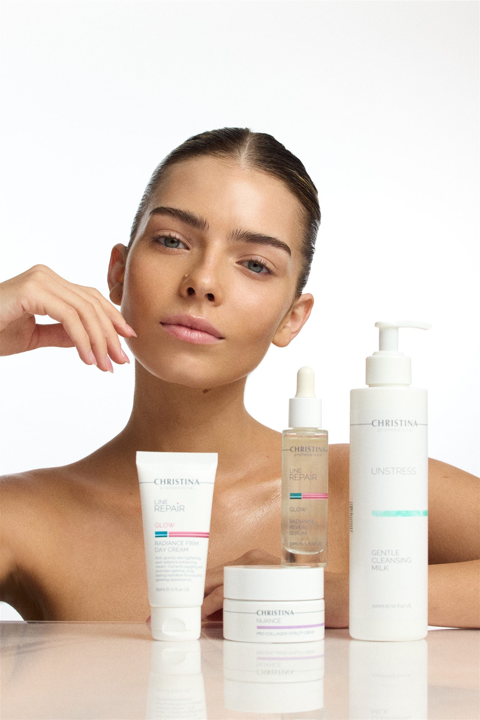 Christina Comodex — skóra tłusta i wrażliwa z post-acne, 8 miesięcy terapii