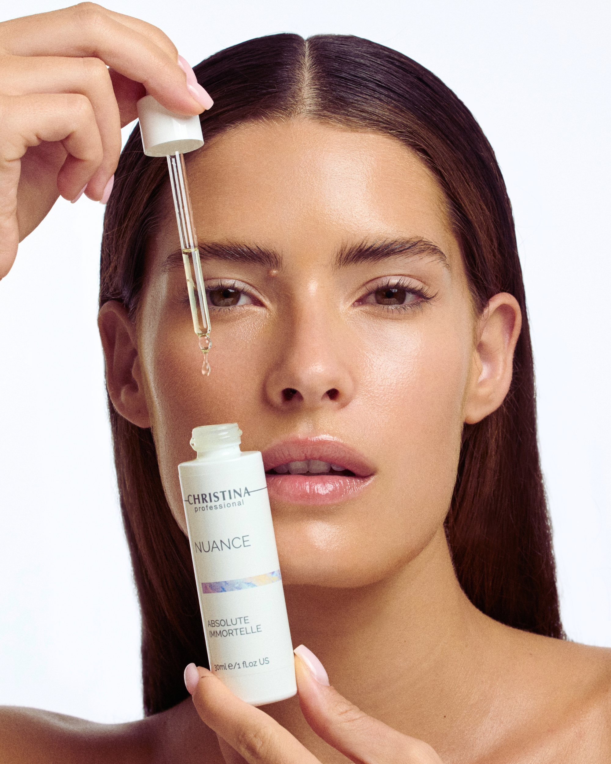 Serum odmładzające Christina z retinolem i witaminą C_30 ml