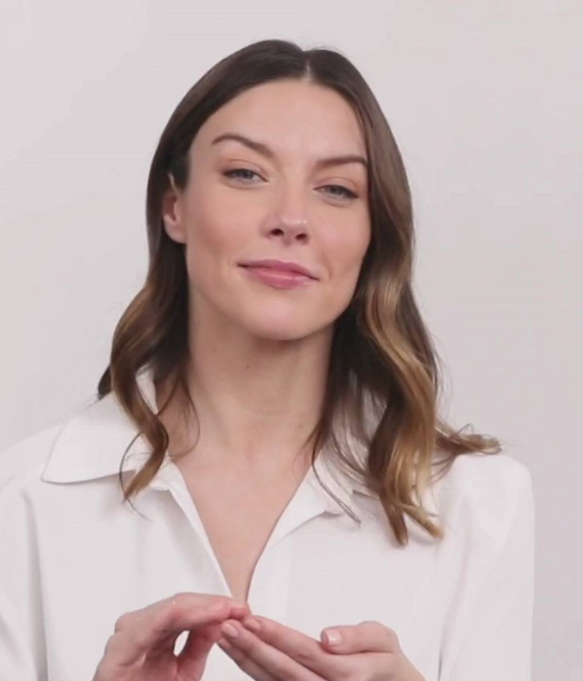 Load video: Harmonizing Eye &amp; Neck Night Cream