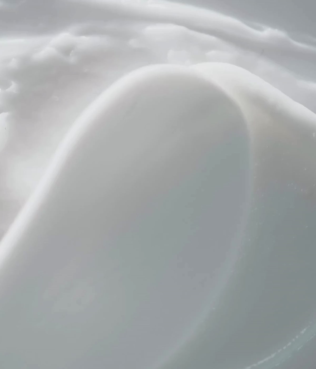 Load video: Muse Total Resilience Cream Krem z egzosomami regenerujący_słoik 50 ml