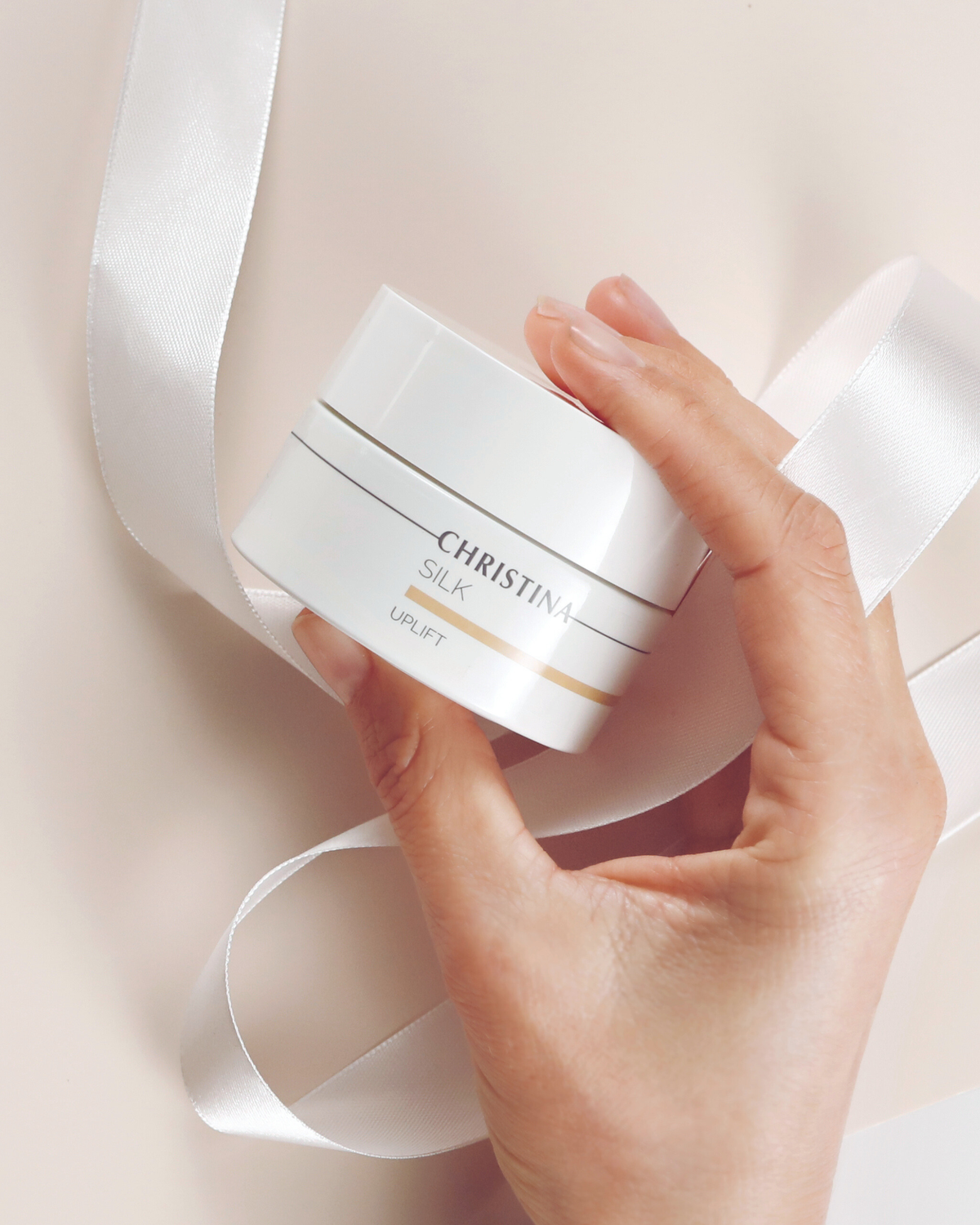Uplift Cream for Firming and Moisturizing the Skin – Christina
